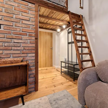 - Acco Rent Апартаменты