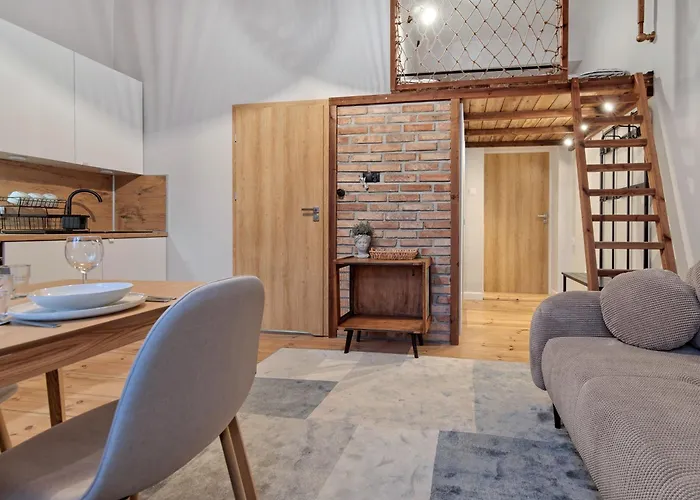 - Acco Rent 公寓 *